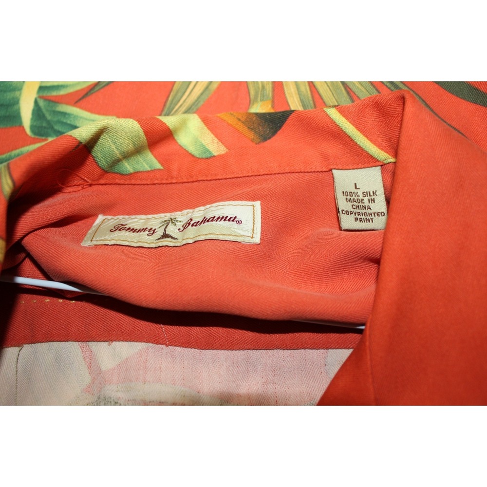 Tommy Bahama Silk Shirt Size Large - Picture 3 of 11